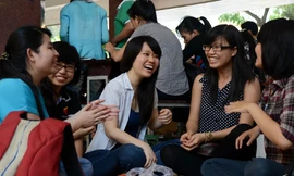 Giới trẻ cô đơn vì "nghiện" công nghệ