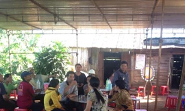 Gia đình tổ chức tang lễ cho 2 cháu.