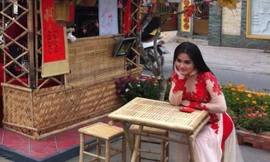 Mồng Một rộn ràng góc phố phương Nam