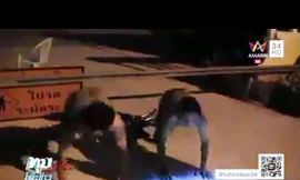 Cảnh sát Thái Lan dùng chiêu 'độc' trừng phạt “quái xế”