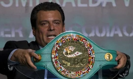 Nhìn gần chiếc đai nạm kim cương của trận Pacquiao-Mayweather