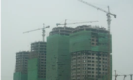 Bất động sản 'xì hơi', chứ chưa vỡ bóng