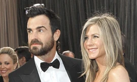 Vợ cũ Brad Pitt sẽ lên xe hoa vào tháng 3