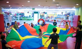 Vui trung thu ‘Vầng trăng cổ tích’ cùng Trung tâm thương mại Vincom