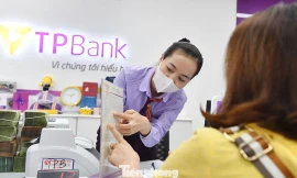 Ngân hàng đồng loạt tăng lãi suất, cá biệt mức gần 40%/năm 