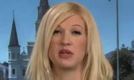 Trả lại túi tiền hơn 223.000 USD nhặt ở đường