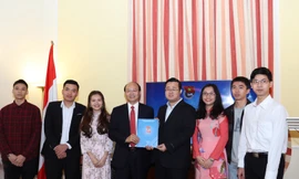 BCH Hội Sinh viên Việt Nam tại Áo, khóa I, nhiệm kỳ 2019 - 2021 ra mắt Đại hội. 