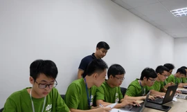 Cuộc thi lập trình dành cho sinh viên - Code Wả 2019 thu hút 355 đội thi đến từ 116 trường đại học, cao đẳng, học viện trên khắp cả nước.