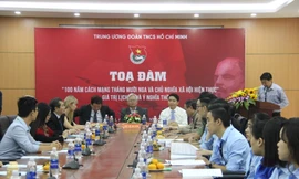 Buổi tọa đàm về 100 năm Cách mạng Tháng Mười Nga