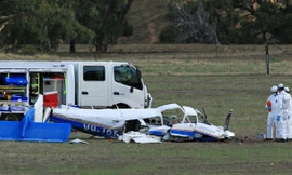 Các nhà điều tra đâ tìm thấy xác của hai chiếc máy bay đâm nhau.