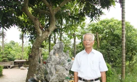 Thầy giáo trường làng xây chùa bạc tỷ