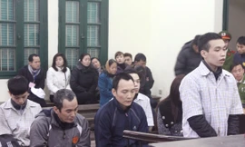 Thuốc tây + xăng+ nước lã = ma tuý