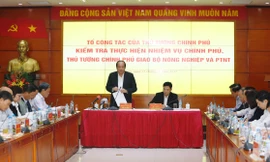 Theo Bộ trưởng, Chủ nhiệm Văn phòng Chính phủ, Bộ NN&PTNT cần tiếp tục rà soát, tránh sự quản lý chồng chéo giữa các đơn vị trong bộ và giữa Bộ với các bộ ngành khác trong cùng một mặt hàng