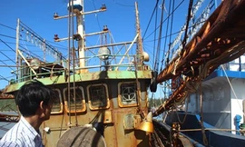 Khoảng 13/18 tàu cá vỏ thép của ngư dân Bình Định sẽ được sửa chữa, ra khơi trong tháng 9 này.