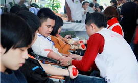 8.000 người được giúp đỡ trong ngày FPT Vì cộng đồng