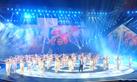 Tiết mục trong chương trình giao lưu nghệ thuật thuộc khuôn khổ Liên hoan Thanh niên Việt Nam - Trung Quốc lần thứ III