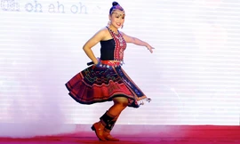 ữ sinh Đỗ Hải Băng đã giành giải Quán quân với giải thưởng 30 triệu đồng tiền mặt và học bổng toàn phần