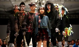 Nguyễn Xuân Hà An đã trình làng bộ sưu tập Lữ khách