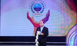 Thủ tướng Nguyễn Xuân Phúc phát biểu tại chương trình. Ảnh: Xuân Tùng