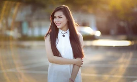 Nữ sinh Đà Nẵng gợi cảm với phong cách thời trang “quần biến mất“