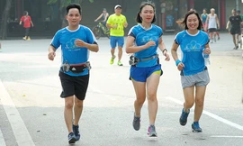 Giải thưởng 100 triệu đồng cho đội chạy đủ 'một vòng trái đất'