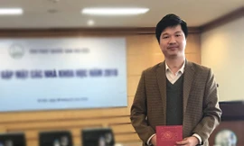 Từ phần mềm tỏ tình đến công trình khoa học Y tế - Tin học