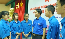 Nhiều gương thanh niên tiêu biểu thực hiện Di chúc Bác Hồ