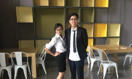 Xuất phát từ niềm đam mê kỹ xảo 3D Animation cùng tình cảm dành cho thú cưng, hai sinh viên FPT Nguyễn Khánh và Nguyễn Hà Diễm Anh đã xây dựng một phim hoạt hình ngắn về chuyện tình thú vị trong thế giới động vật mang tên “Pet in luv” (Cún yêu).