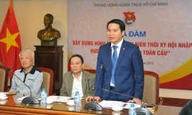 Anh Nguyễn Ngọc Lương – Bí thư T.Ư Đoàn phát biểu tại toạ đàm 