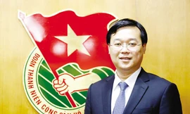 Bí thư thứ nhất Trung ương Đoàn TNCS Hồ Chí Minh Lê Quốc Phong sẽ đối thoại trực tuyến với đoàn viên thanh niên Việt Nam trong nước và ngoài nước với chủ đề "Tuổi trẻ sáng tạo xây dựng đất nước". Ảnh: Như Ý