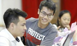 Quà 8/3 của cảnh sát hình sự và chàng trai vàng hoá học