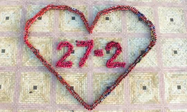 Gần 1.000 tình nguyện viên xếp hình hưởng ứng Lễ hội Xuân hồng