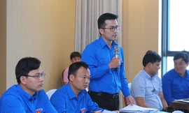 PGS.TS Trần Xuân Bách phát biểu đề xuất taị Hội nghị. Ảnh: Xuân Tùng