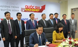 Lễ ký kết phối hợp chương trình truyền hình Quốc gia khởi nghiệp chiều 3/4