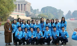 Sáng nay, 1.000 đại biểu chào cờ 'Tôi yêu Tổ quốc tôi' tại Quảng trường Ba Đình