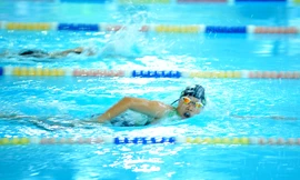 Kình ngư ‘nhí’ tranh tài đường đua xanh