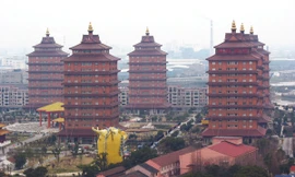 Một góc làng Hoa Tây