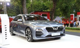 Cận cảnh mẫu sedan hạng sang VinFast Lux A 2.0 mới ra mắt tại Hà Nội