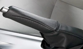 Phanh tay truyền thống đang dần biến mất trên các mẫu xe mới?