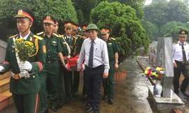 Truy điệu và an táng các liệt sĩ tại Nghĩa trang Liệt sĩ huyện Gio Linh.