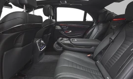 Loại bỏ mùi khó chịu bên trong xe.