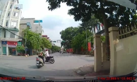 Khi hai 'ninja' gặp nhau giữa giao lộ, chuyện gì sẽ xảy ra?