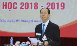 Chủ tịch nước Trần Đại Quang phát biểu tại Lễ khai giảng năm học 2018-2019 của trường Trung học phổ thông Chu Văn An, Quận Tây Hồ (Hà Nội), sáng 5/9. (Ảnh: Nhan Sáng/TTXVN) 