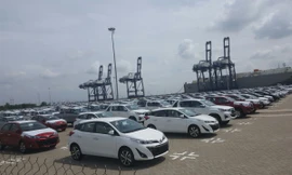 Loạt xe miễn thuế của Toyota và Mitsubishi đã về cảng Hiệp Phước