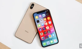 Chưa về VN, iPhone XS và XR xách tay đã loạn giá