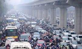 Chất lượng không khí tại Hà Nội tiếp tục giảm.