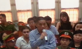 Ông Ninh Văn Quỳnh tại tòa.