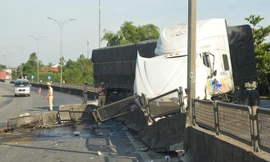 Hiện trường vụ tai nạn giao thông. (ảnh Khoa Anh)