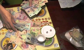 Tang vật vụ đánh bạc có số lượng con bạc tham gia lên đến hàng chục người