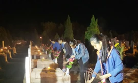 Thắp nến tri ân các anh hùng liệt sĩ
